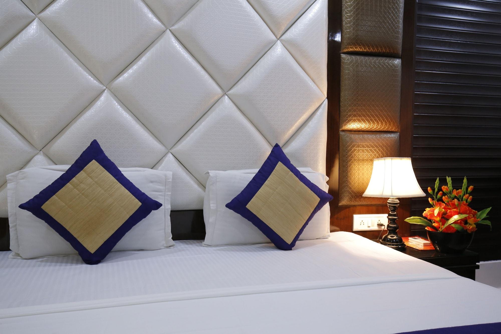 Hotel Delhi Pride, Karol Bagh Buitenkant foto